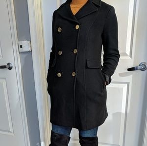 Black classic winter coat (DRY CLEANED)